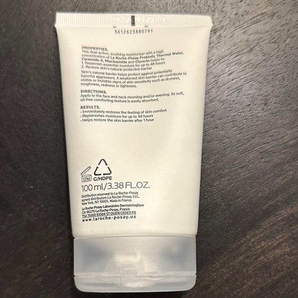 NEW LA ROCHE-POSAY Toleriane Double Repair Face Moisturizer - Picture 2 of 2